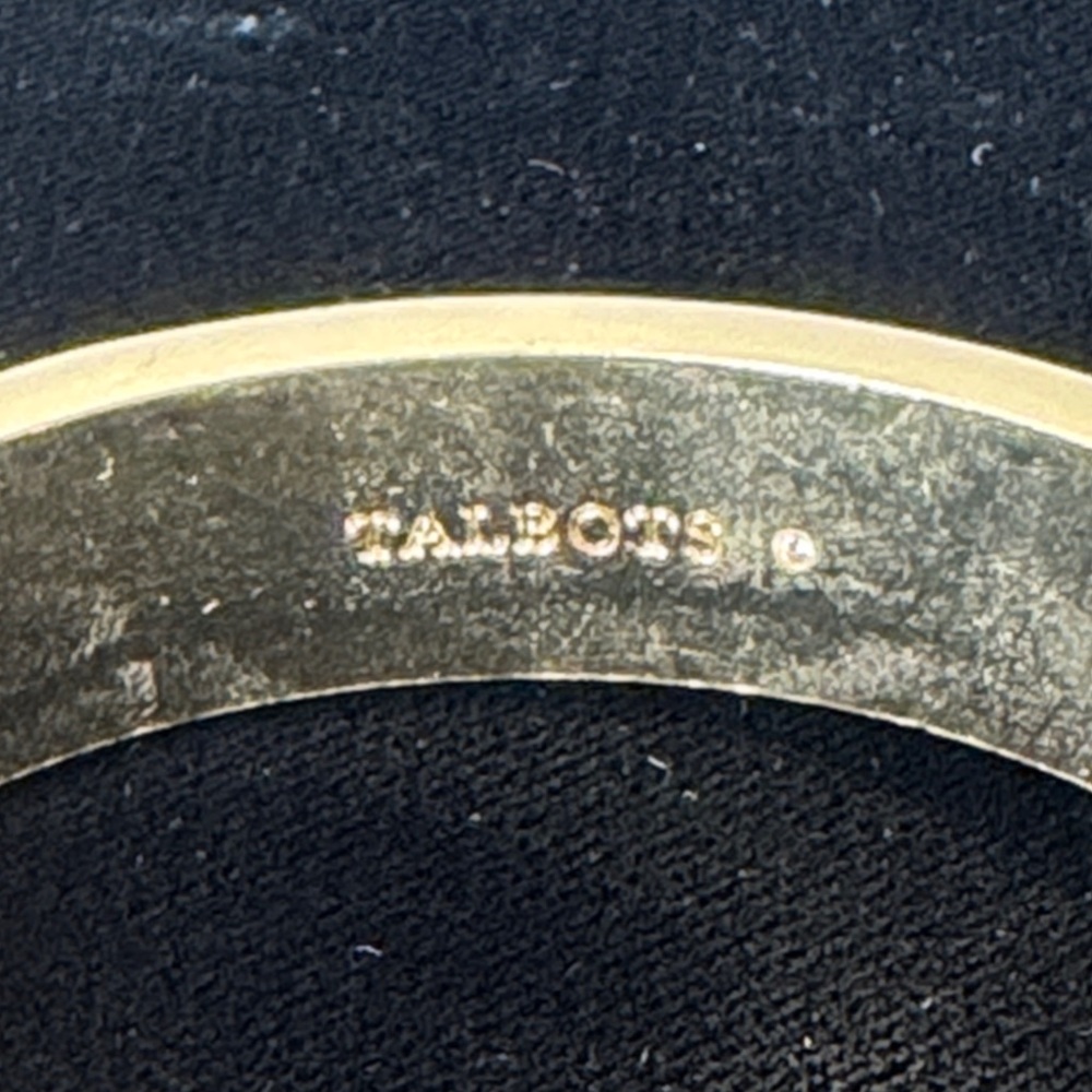 TALBOTS 4 Piece Jewelry Bundle Holiday Penguin Brooch 2 Bracelets Silver Hoops‎ - Picture 13 of 16